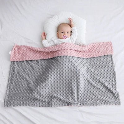 couverture-bebe-avec bebe