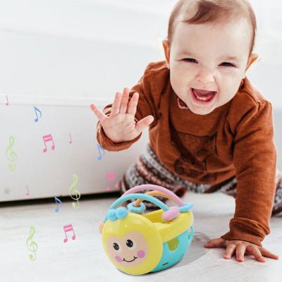 hochet-bebe-multicouleur-avec-bebe