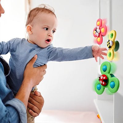 jeu-rotatif-avec-bebe