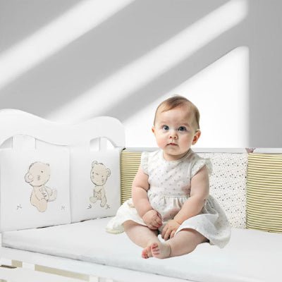 tour-de-lit-avec-bebe