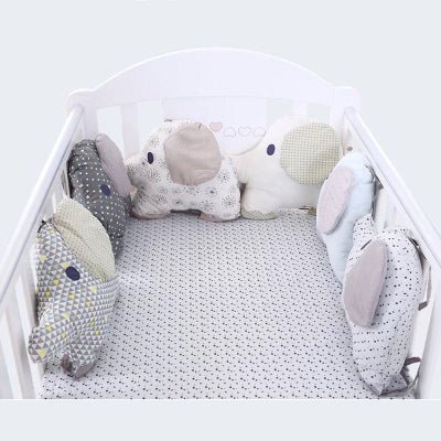 tour-de-lit-coussin-modele-elephant